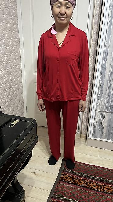 Пижамы: Женская пижама рынок Орто-Сай «Оберон» 1️⃣📍7 ряд 122 кон-р 2️⃣📍7 ряд — 32