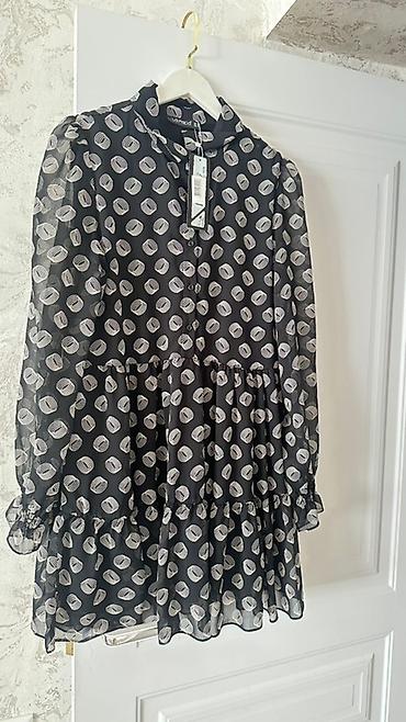 Пальто: Одежда, покупала в Дубаи/Италии, размер s/m до 44, новое и б/у.Фото и at lalafo.kg — 46 Пальто: Одежда, покупала в Дубаи/Италии, размер s/m до 44, новое и б/у.Фото и — 46