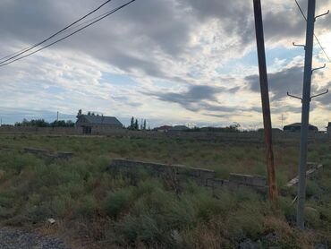 земельные участки сельхозназначения: 12 sot torpaq sahesi satilir. Unvan masdaga qesebesi lehic baglari