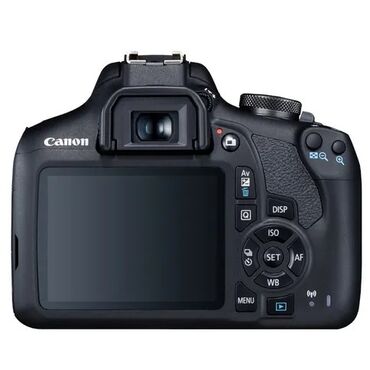 canon 450d: Canon EOS 2000D rəqəmsal güzgülü kamera, Canon EF-S 18-55mm f/3.5-5.6