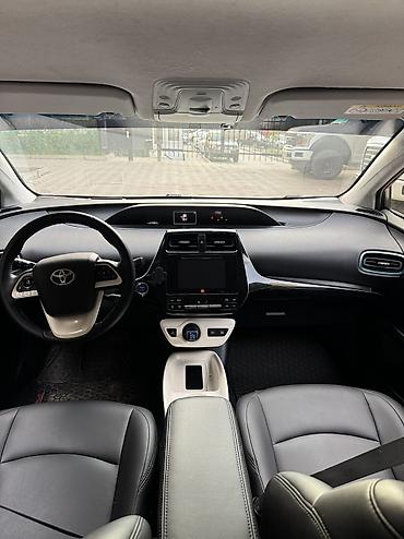 куплю тайота: Toyota Prius: 2017 г., 1.8 л, Вариатор, Гибрид, Седан — 8