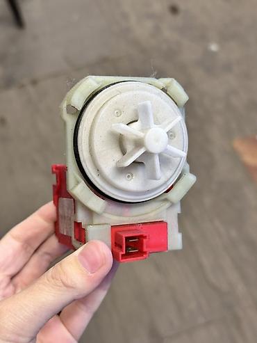 socket 2011: Сливной насос (помпа) для стиральной машины Описание: - Универсальный — 1