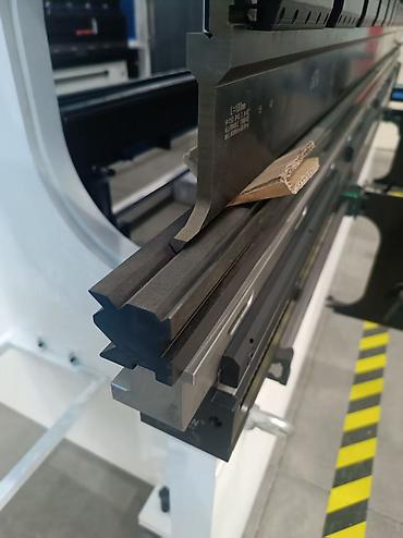 Листогибочные станки: Листогибочный станок с ЧПУ, Новый, На заказ — 5