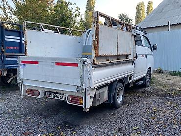Продажа авто: Hyundai Porter: 2021 г., 2.5 л, Типтроник, Дизель — 6