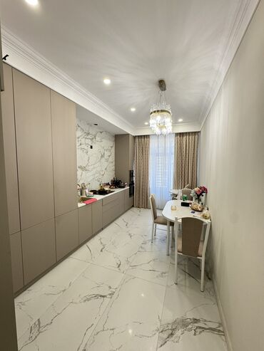 срочно куплю квартиру: 3 комнаты, 101 м², 10 этаж, Дизайнерский ремонт