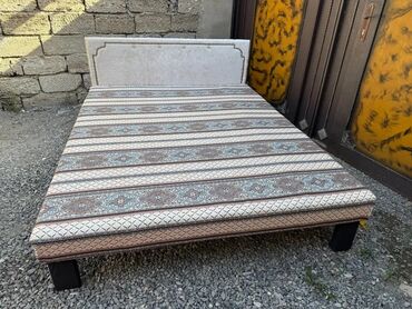 Çarpayılar: Təzə çarpayılar. 1 nəfərlik çarpayılar 60manat. 2 nəfərlik taxt — 3