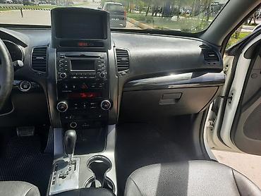 Kia: Kia Sorento: 2.4 l | Krossover — 10