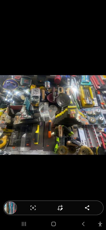 Монтажный клей: Двусторонний скотч (лента) в больших намотках. - Основа — 5