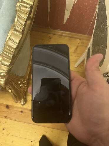 iphone 11 pro dubai qiymeti: IPhone 11 Pro, 64 GB, Yaşıl, Simsiz şarj, Face ID