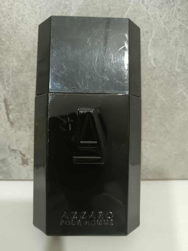 Parfemi: Toaletna voda Givenchy Gentlemen Only dolazi u elegantnoj staklenoj — 15
