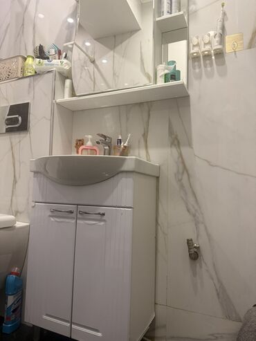 навесной шкаф в ванную: Тумба для ванны, С раковиной, цвет - Белый