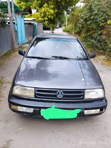 саньенг мотор: Volkswagen Vento: 1993 г., 1.5 л, Автоматические, Бензин, Седан