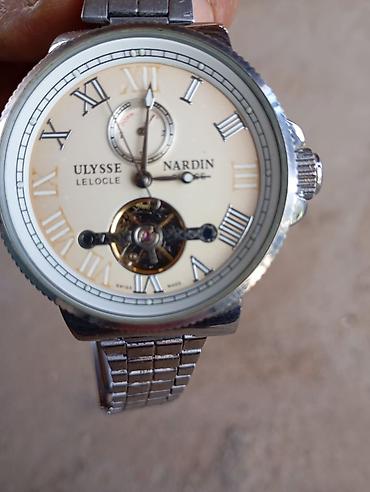 nardin saat: Ulysse Nardin mexaniki qol saatı - Korpus və qayış: paslanmayan — 1