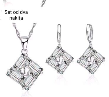 pepco nova varos: Set: Minđuše, Ogrlica, Privezak, Materijal: Kristal