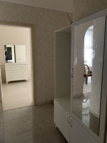 quba gunluk kirayə evlər: 2 otaqlı mənzil – interyer və təchizat təsviri - Planlaşdırma: işıqlı