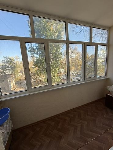 квартиры 5 микрорайон: 1 комната, 35 м², 105 серия, 2 этаж, Косметический ремонт — 3