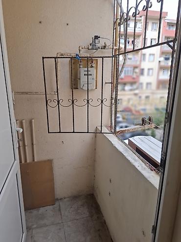xosbulaqda ev satilir: Xırdalanda Olimp mtkda. 6/3. Bütün əşyalarıyla birlikdə 1 otaqlı — 7