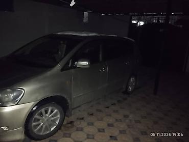 Панели, обшивки: Центральная консоль Toyota — 11