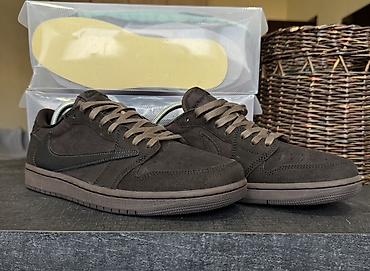 nike s: Мужские кроссовки, 43, Nike, Новый, цвет - Коричневый — 2
