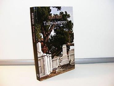 hari: Tuzni cempres - Agata KristiMladinska knjiga Beograd, 2012Format — 1