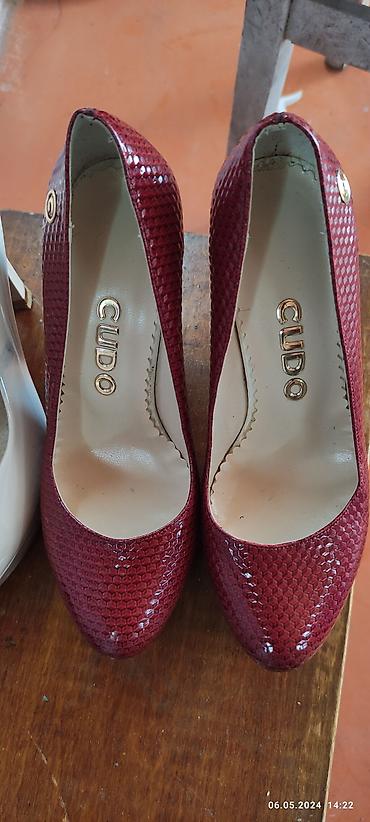 Туфли: Туфли состояние хорошее размеры 38-39 в Карабалте возможно доставка at lalafo.kg — 2 Туфли: Туфли состояние хорошее размеры 38-39 в Карабалте возможно доставка — 2