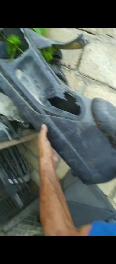 Digər avtomobil ehtiyat hissələri: Ford mondeo 1998 zapçast hissələri, mühərrik komponentləri, sürət -da lalafo.az — 15 Digər avtomobil ehtiyat hissələri: Ford mondeo 1998 zapçast hissələri, mühərrik komponentləri, sürət — 15