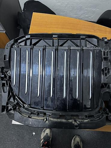 Решетки радиатора: Решетка радиатора BMW Оригинал — 4