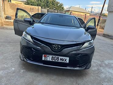 самосвал фав: Toyota Camry: 2020 г., 2.5 л, Автомат, Бензин, Седан — 1