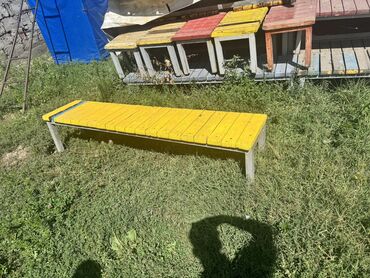 доска для писания: Скамейка Дерево, Без спинки, Без крыши