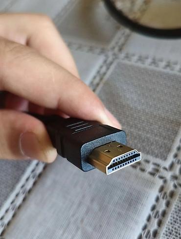 orjinal iphone adapter: Yenidir istifadə olunmayıb. Qiymət 2si birlikdə 10 AZN⚡ 1) HDMI-dən — 4