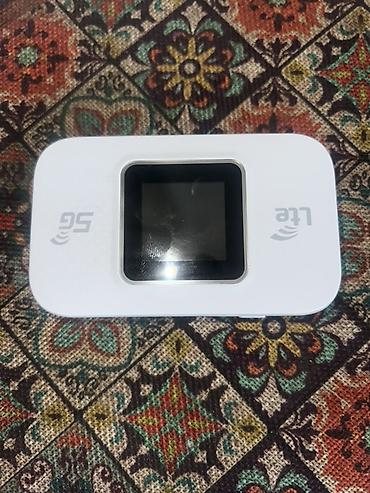 штатив для лампы: Портативный мобильный Wi‑Fi роутер 4G/5G LTE Компактный карманный — 2