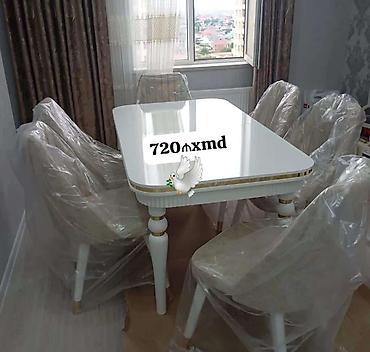 aile: Qonaq otağı üçün, Yeni, Açılmayan, Dördbucaq masa, 4 stul — 1