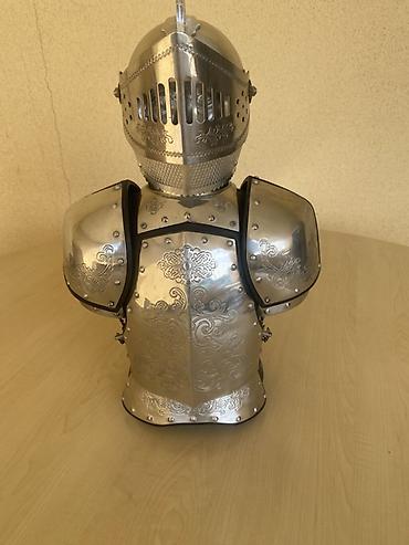 Fiqur, Metal, rəng - Gümüşü