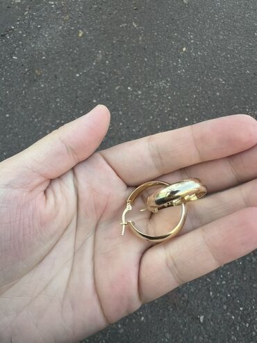 серьги из золота 375 пробы: Серьги-конго из жёлтого золота - Форма: классические круглые кольца -