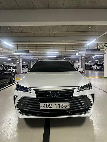 toyota sienna hybrid: Toyota Avalon: 2019 г., 2.5 л, Автомат, Гибрид, Седан — 2