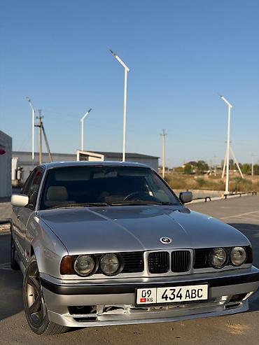 mazda 325: BMW 5 series: 1991 г., 3 л, Механика, Бензин, Седан — 6