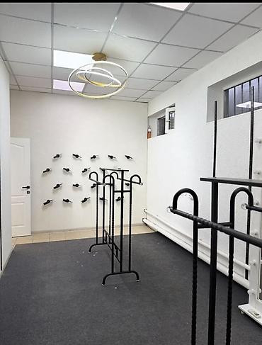 Аренда кабинетов в салонах красоты: Аренда кабинетов в салонах красоты, 25 м², Для бровиста, Для визажиста, Для лешмейкера — 15