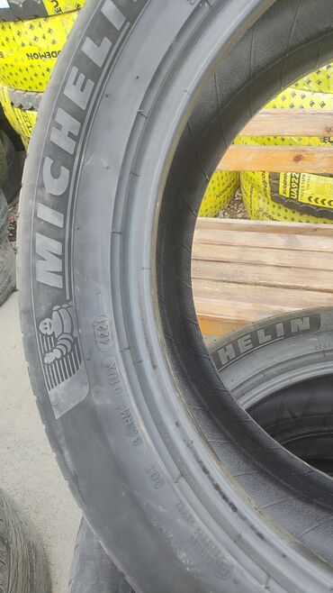 Təkərlər: İşlənmiş Şin Michelin 275 / 45 / R 20