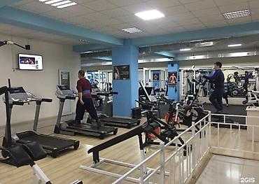 сороконожки бутсы: Тренажёрный зал/фитнес-зона с полноразмерным оснащением для силовых и — 2