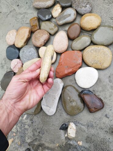 Dekorativ daşlar: Hər ölçüdə dekorativ daşların satışı və işlərin görülməsi çay daşları -da lalafo.az — 20 Dekorativ daşlar: Hər ölçüdə dekorativ daşların satışı və işlərin görülməsi çay daşları — 20