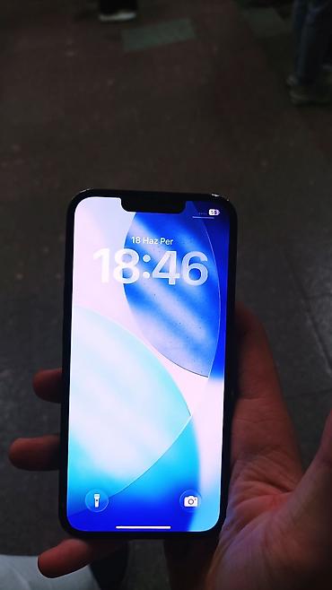 hdmi kabel iphone: IPhone 13, Qara — 1