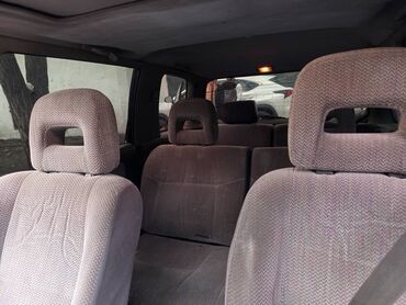 Mitsubishi: Mitsubishi Space Wagon: 1993 г., 2 л, Механика, Бензин, Универсал — 8