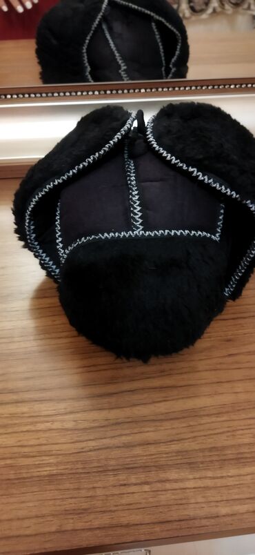 Baş geyimləri: Qışpapaqları, kişi üçün,Rusiyadan alınıb,qara 25manat,qəhvəyi -da lalafo.az — 3 Baş geyimləri: Qışpapaqları, kişi üçün,Rusiyadan alınıb,qara 25manat,qəhvəyi — 3