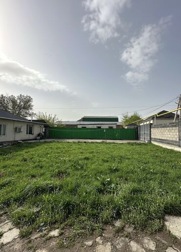 Продажа квартир: 6 соток, Для бизнеса, Красная книга, Тех паспорт