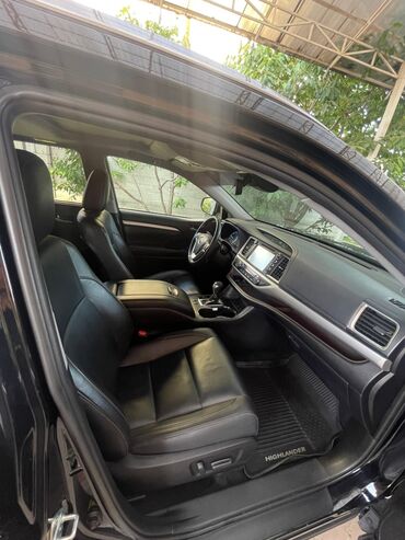 Toyota: Toyota Highlander: 2019 г., 3.5 л, Автомат, Бензин, Внедорожник — 10