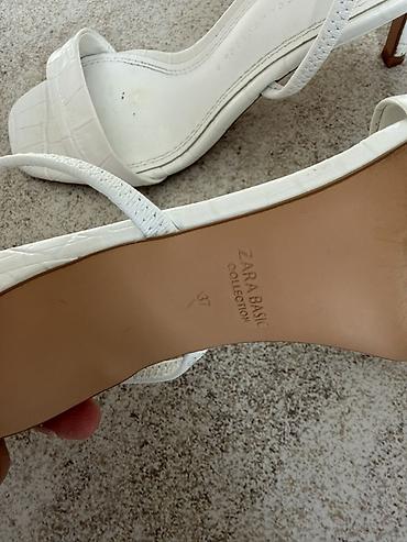 Босоножки, 37, Zara, Б/у, цвет - Белый