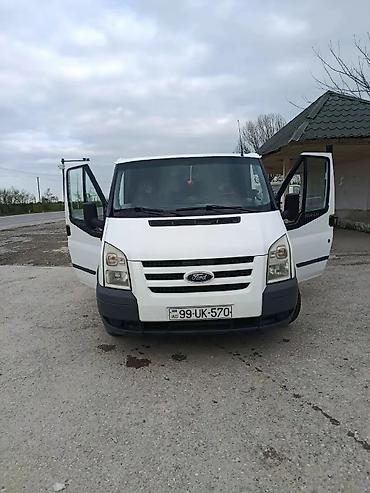 qaz 53 senedi: Ford Transit yük mikroavtobusu - Korpus: ağ rəngli, qapalı furqon — 3