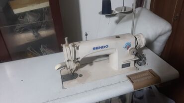 апарат для мороженное: Швейная машина Bernina, Распошивальная машина, Автомат