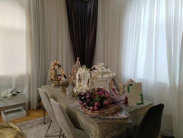 Bijuteriya vitrinləri: Xonça .Xonca ve aksesuar butun biznes satilir .0 danhazur biznesinizi -da lalafo.az — 8 Bijuteriya vitrinləri: Xonça .Xonca ve aksesuar butun biznes satilir .0 danhazur biznesinizi — 8