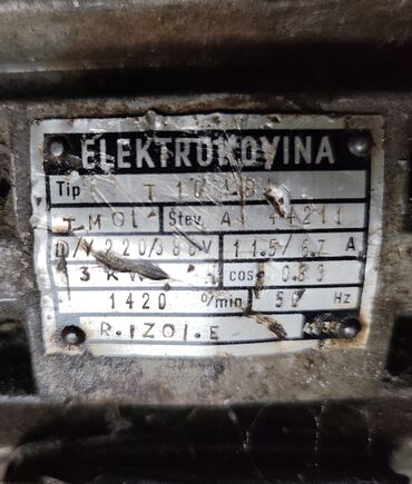 Ostali alati i mašine: Двостубна ауто дизалица, носивости 2.5т. 2015 је годиште. Рађена је у — 31